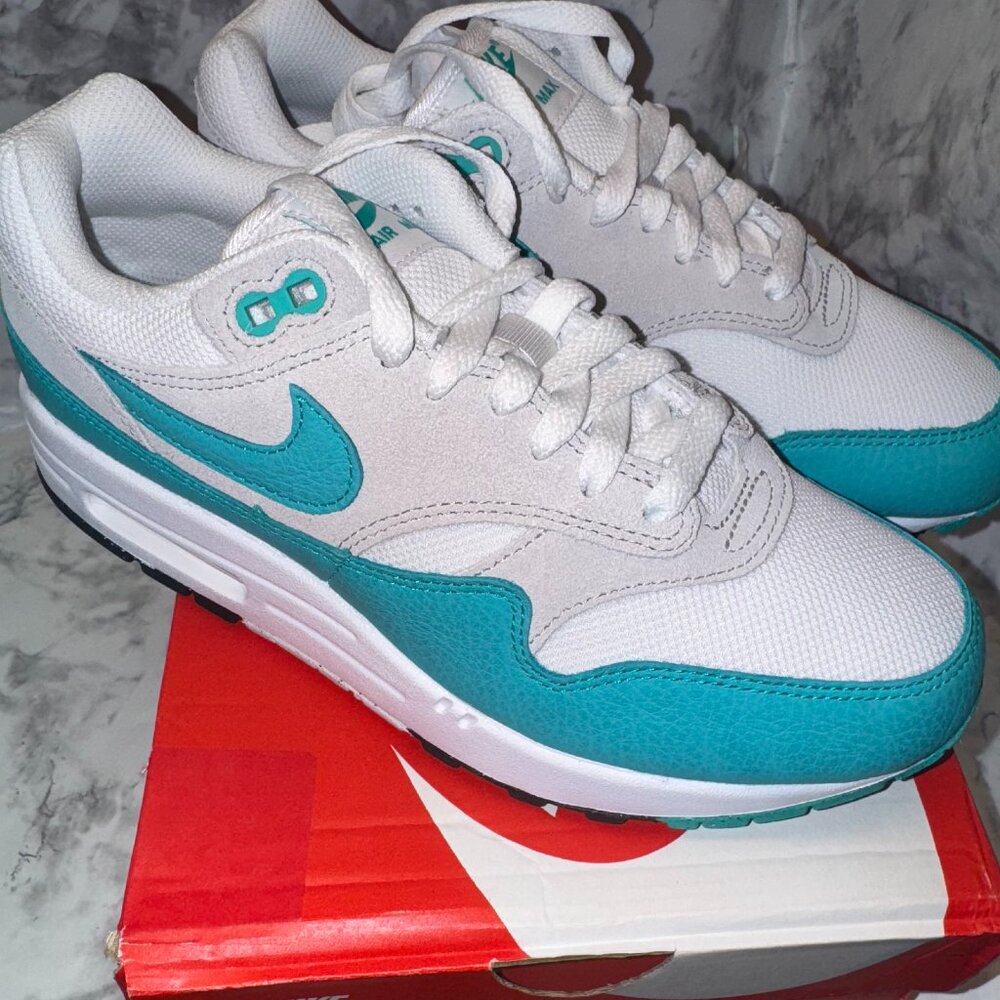 Nike Air Max 1 SC